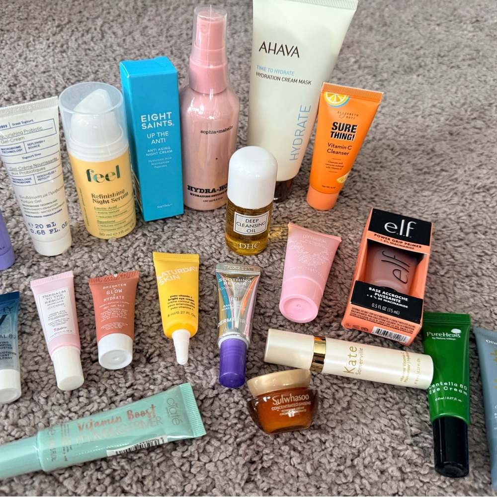 Assortment *NEW* facial treatments